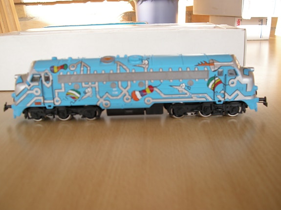 Product image 3 of 4