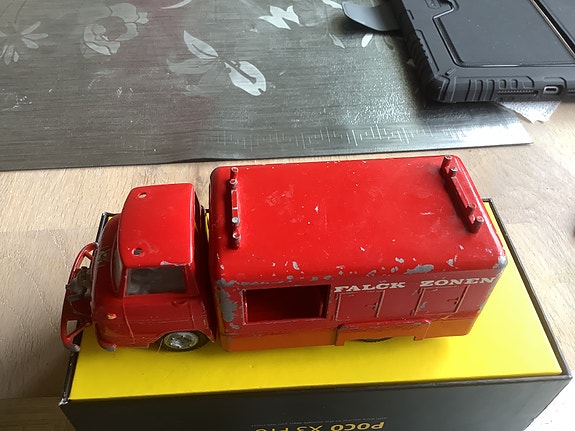 Product image 6 of 7