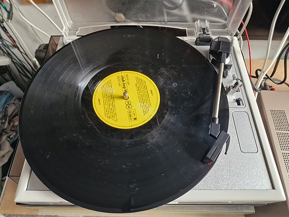 Product image 2 of 8