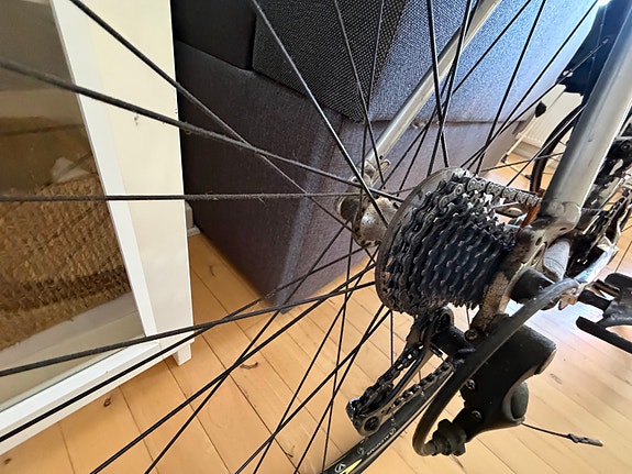 Product image 2 of 7