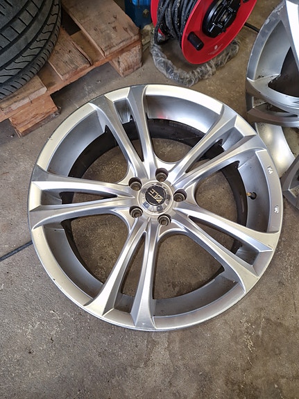 Product image 3 of 7