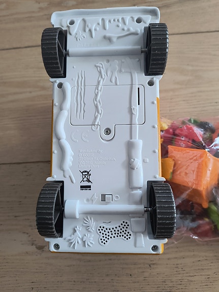 Product image 9 of 9