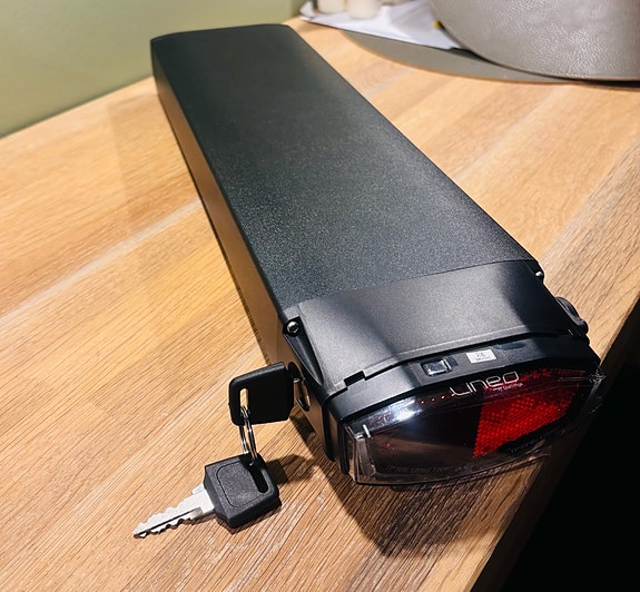 Product image 2 of 6