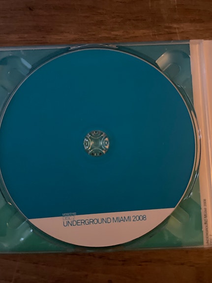 Product image 8 of 10