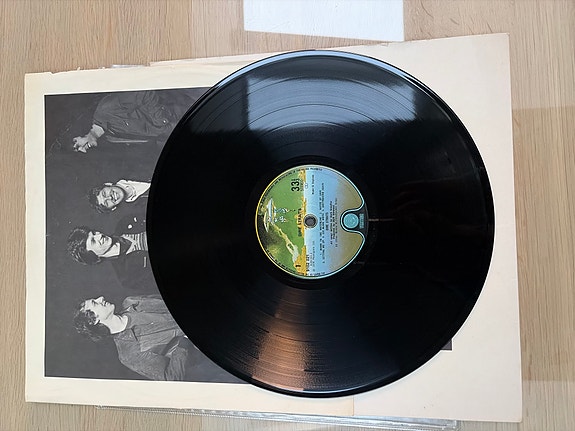 Product image 3 of 7