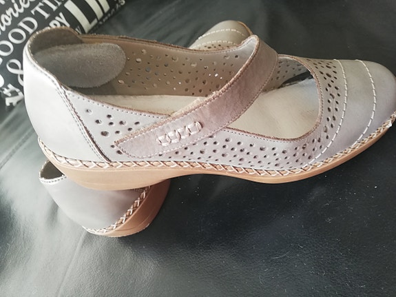 Product image 17 of 18