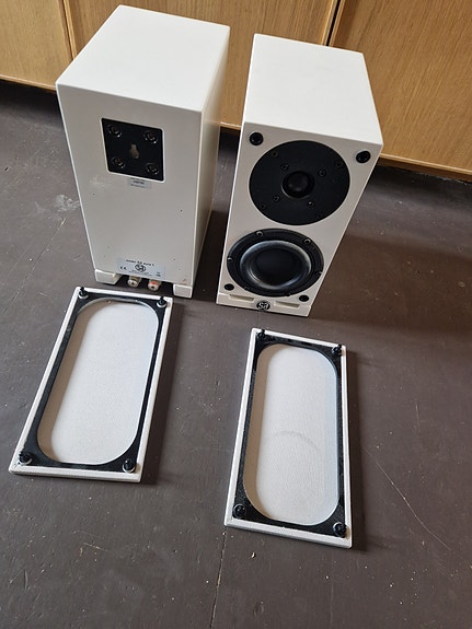 Product image 3 of 9