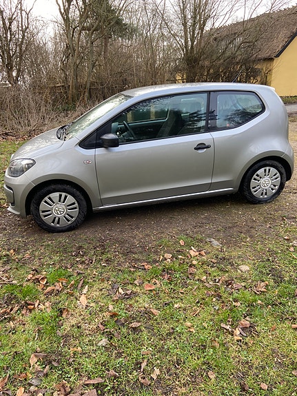 VW UP! til salg hos Nabilli