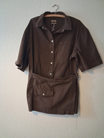 Product image 32 of 48