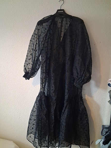 Product image 17 of 48