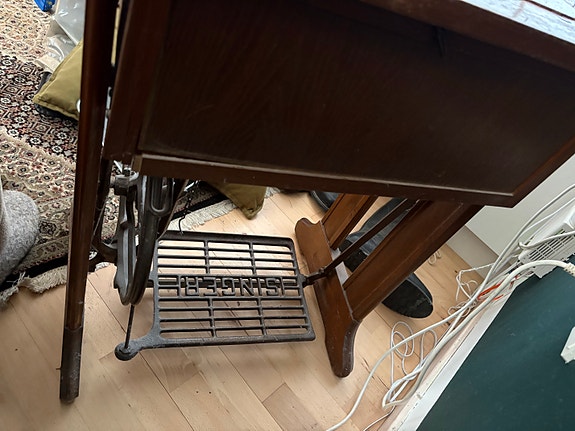 Product image 6 of 8