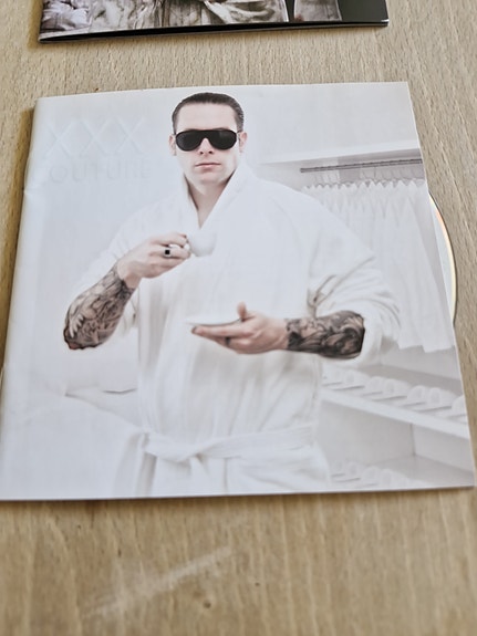 Product image 8 of 8
