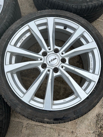 Product image 2 of 9