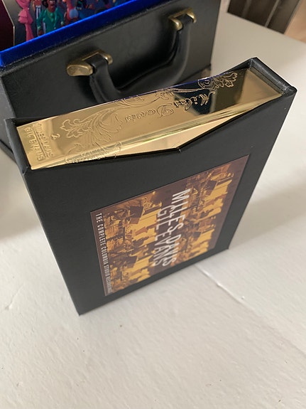 Product image 13 of 17