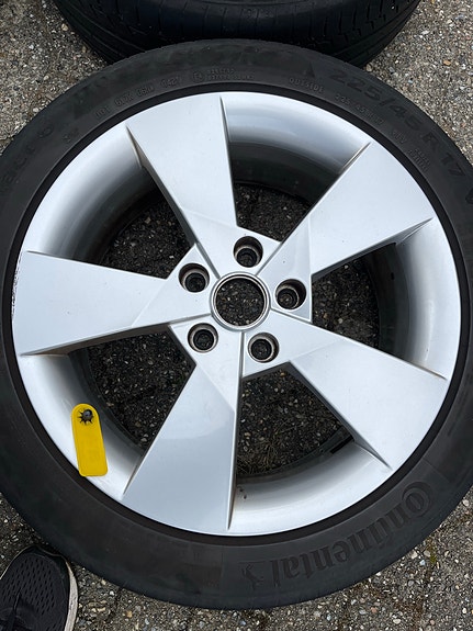 Product image 3 of 9
