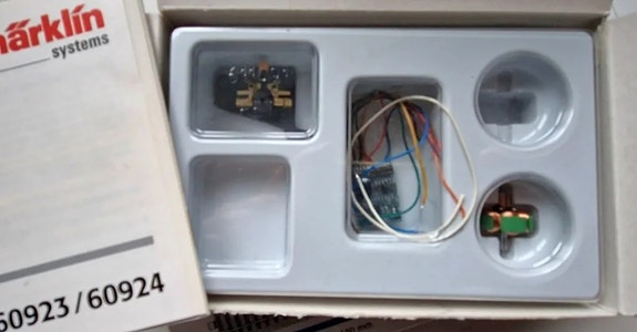 Product image 4 of 9