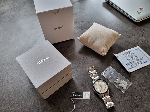 Product image 9 of 9