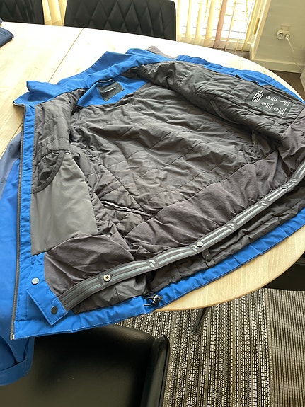 Product image 11 of 12