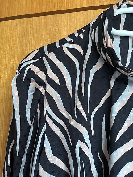Product image 12 of 19
