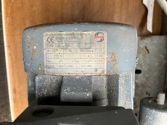 Product image 2 of 9