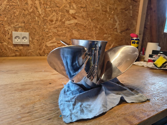 Product image 2 of 5