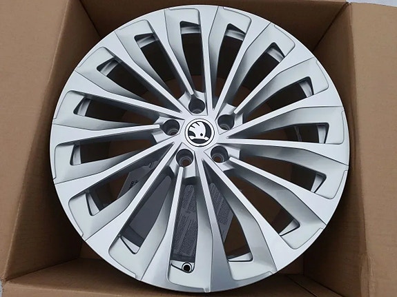 Product image 2 of 8