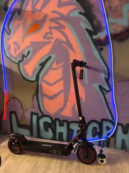 Product image 2 of 9