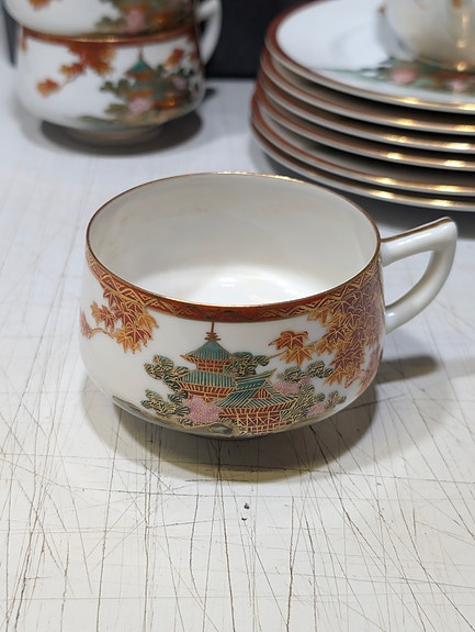 Product image 14 of 33