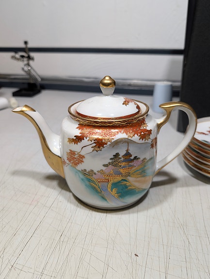 Product image 28 of 33