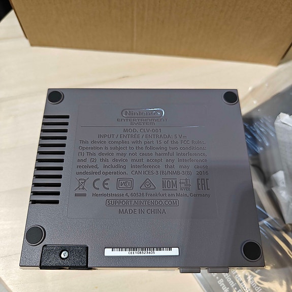 Product image 9 of 10