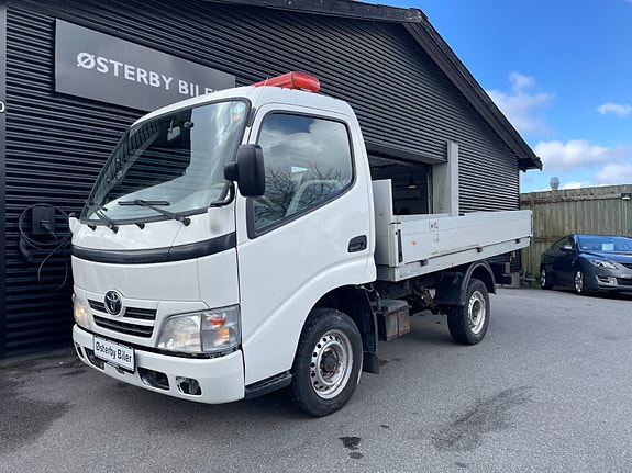 Toyota Dyna 100
