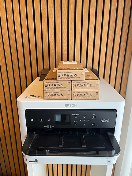 Product image 2 of 9