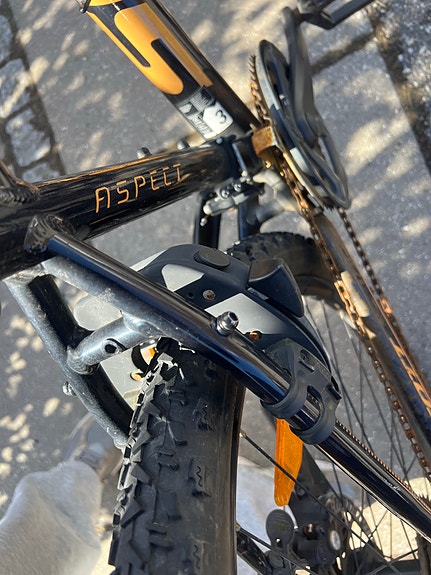 Product image 8 of 9