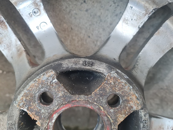 Product image 9 of 10