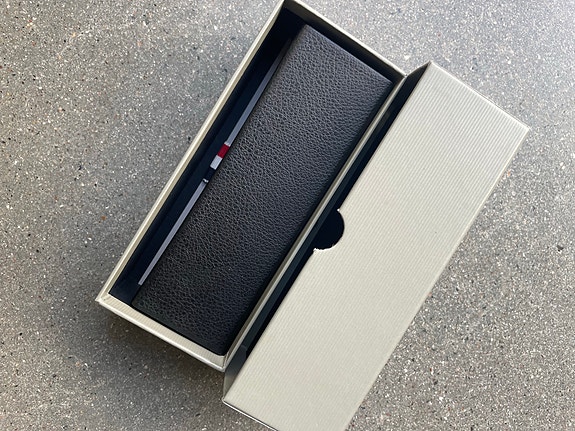 Product image 16 of 16