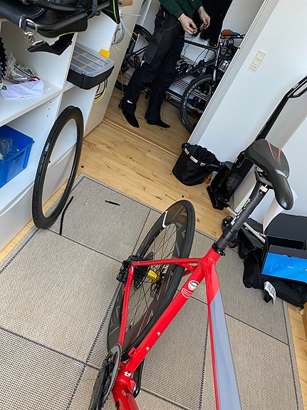 Product image 2 of 9