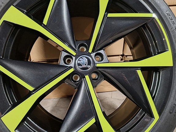 Product image 3 of 9