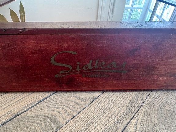 Product image 6 of 9