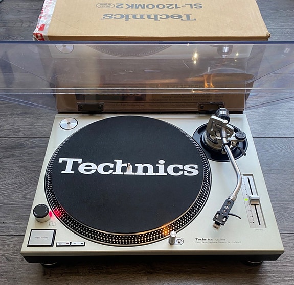 Product image 2 of 9