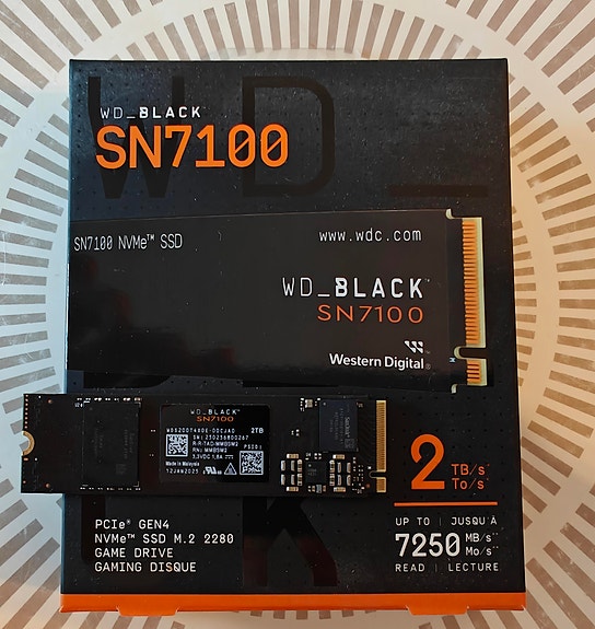 Product image 2 of 3