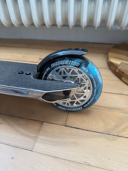 Product image 6 of 9