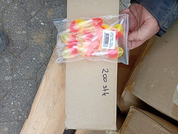 Product image 2 of 7