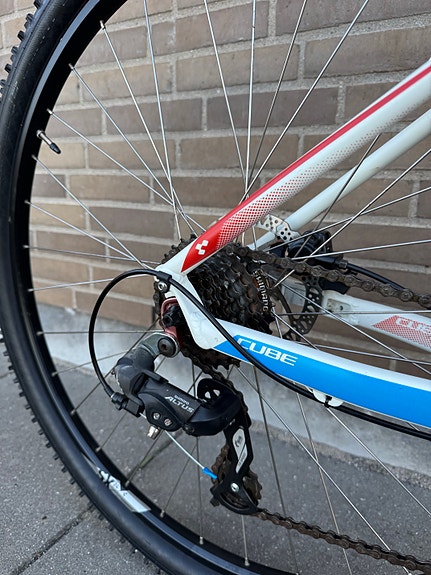 Product image 6 of 9