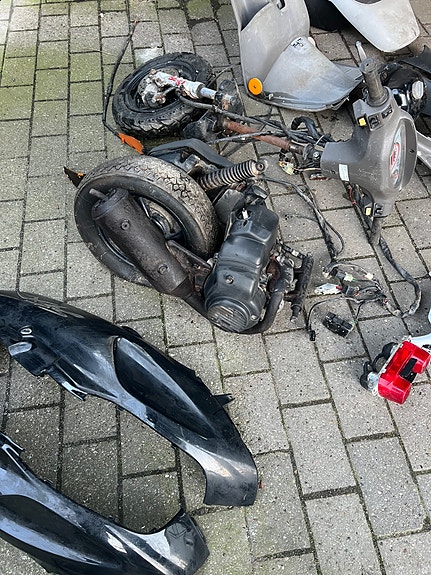 Product image 8 of 10