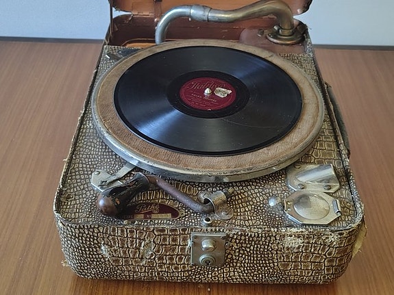 Product image 3 of 4