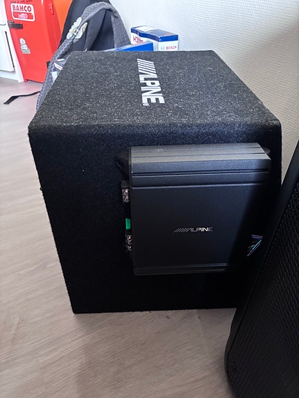 Product image 2 of 6