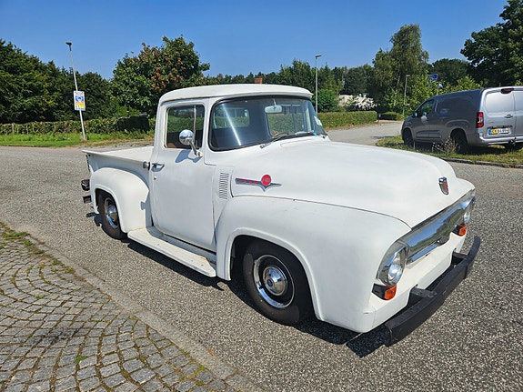 Ford F-100