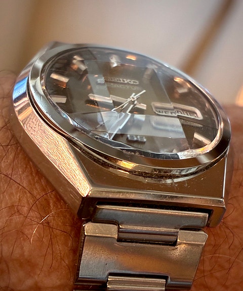 Product image 3 of 9