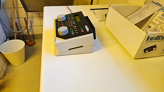 Product image 5 of 9