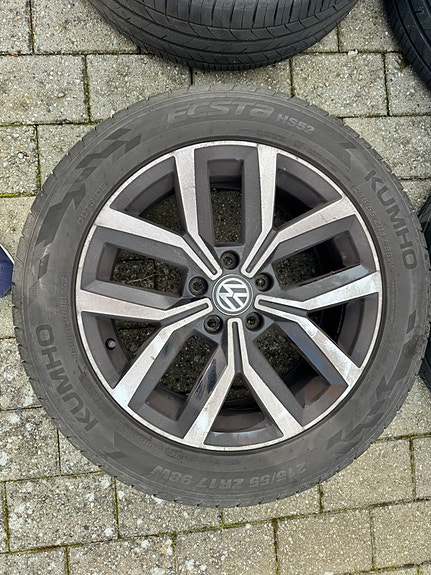 Product image 2 of 9